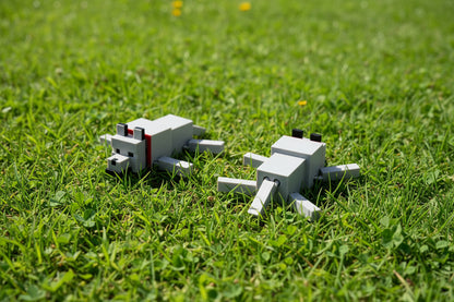 Minecraft Wolfs Laying